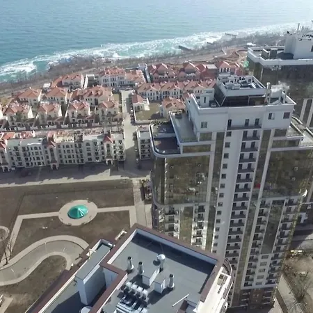 Apartment аркадия на первой линии от моря